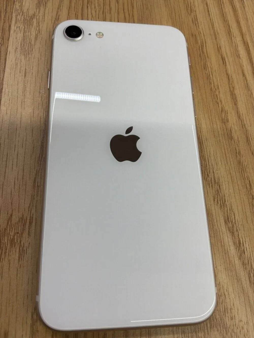 Apple iPhone SE 3rd Gen 64GB Unlocked Smartphone iOS 16